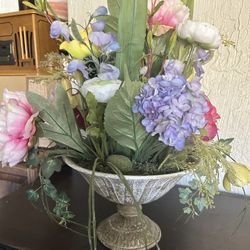 Ceramic Flower Bowl Centerpiece