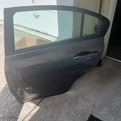 2012-2015 Honda Civic Door. Complete First $30 Takes It.