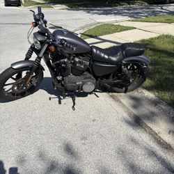2014 Harley Davidson Iron 883