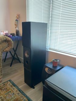 Vintage Marantz Stack & Mirage Tower Speakers Setup – Complete Audio System