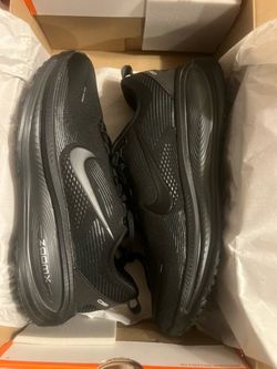 Nike Vomero 18 Black/Smoke Grey Brand New