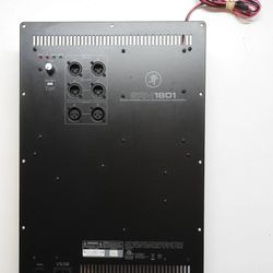 Mackie SRM 1801 Plate Amplifier 