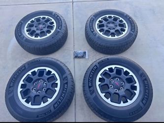 Toyota wheels and tires