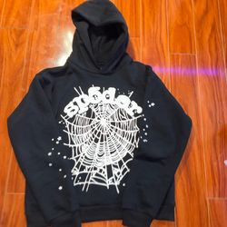 BLACK SP5DER HOODIE. Size:medium 