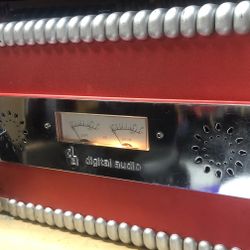 Digital Audio 4 Channel 800 Watts Amplifier 