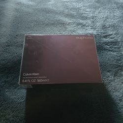 Brand New Bottle Of Euphoria Perfume 