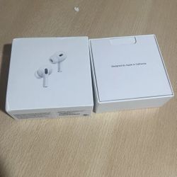 🎧 AirPods Pro (2nd Generation) – Brand New & Sealed I AM NEGOTIABLE 