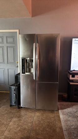 LG REFRIGERATOR