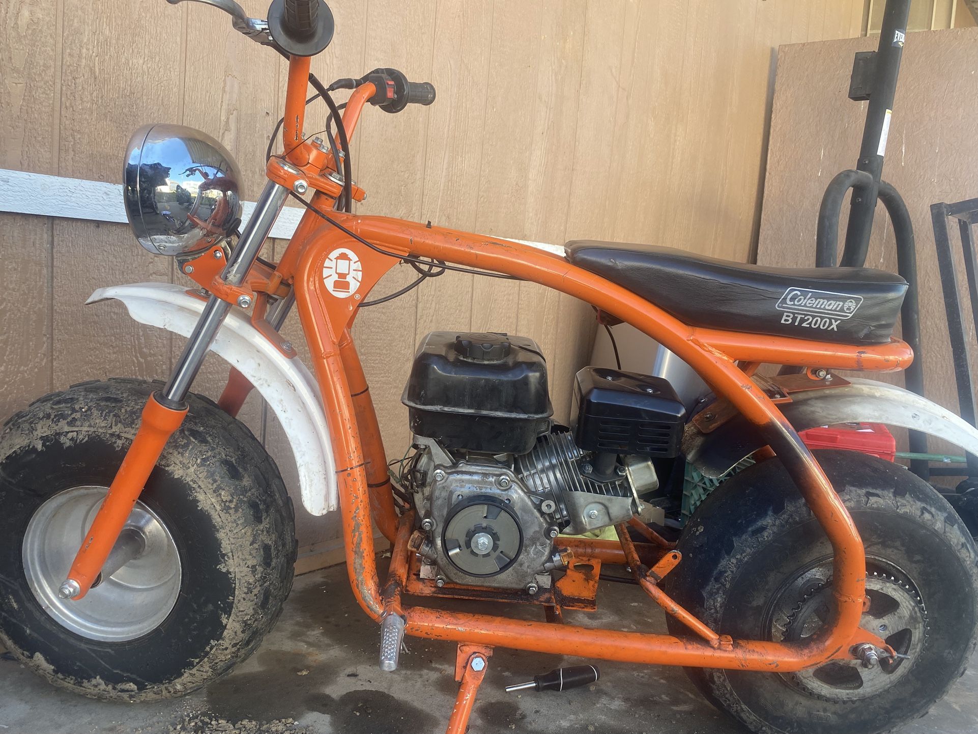 BT200x Coleman Minibike