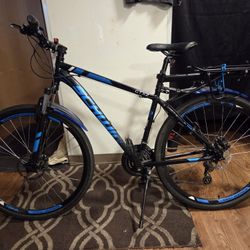 Bike - Schwinn GTX 2 700c 