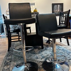 Black swivel Barstools chairs