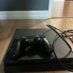 Ps4 slim