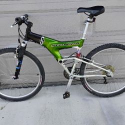 Schwinn Mt. Bike Carbon Fiber 