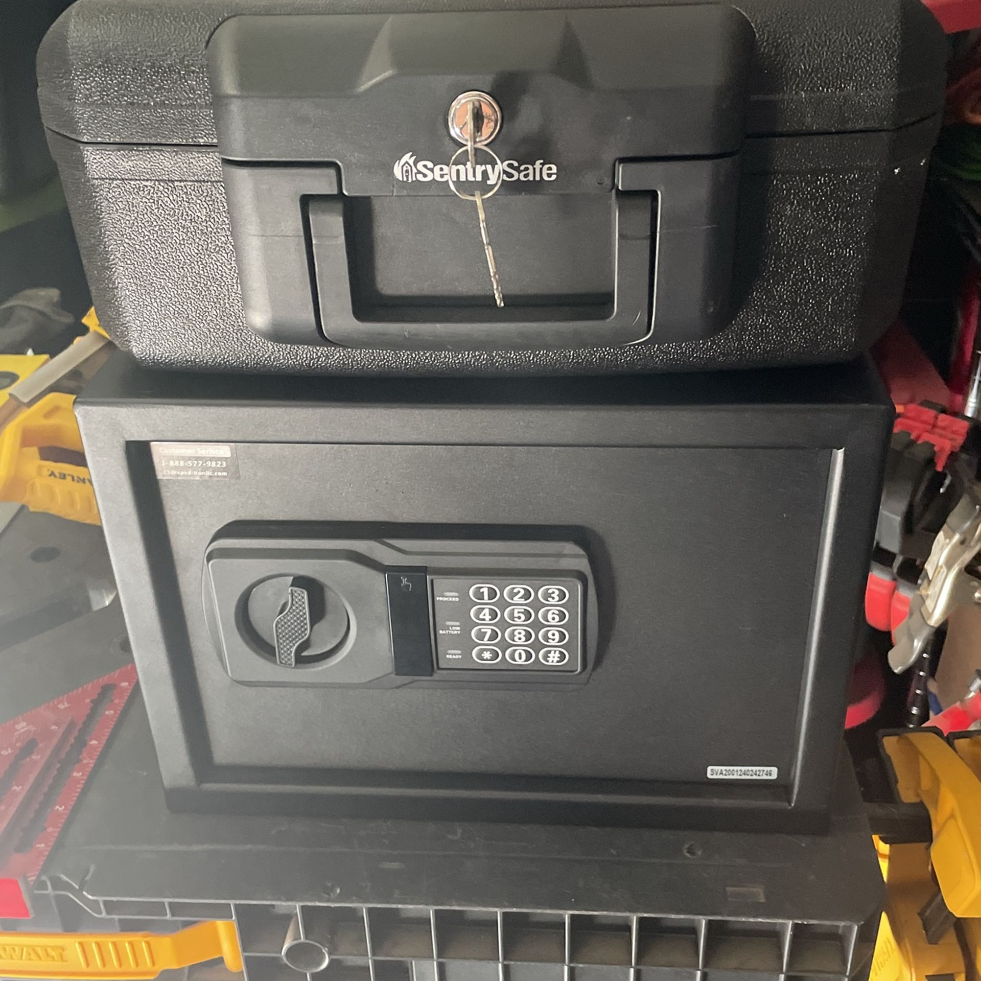 Fireproof Safes SENTRY