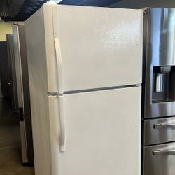 KENMORE APARTMENT SIZE TOP FREEZER REFRIGERATOR 