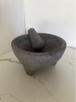 Molcajete 8” round by 4”tall