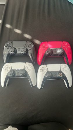 4 PS5 DualSense Controllers – 2 Working, 2 For Repair