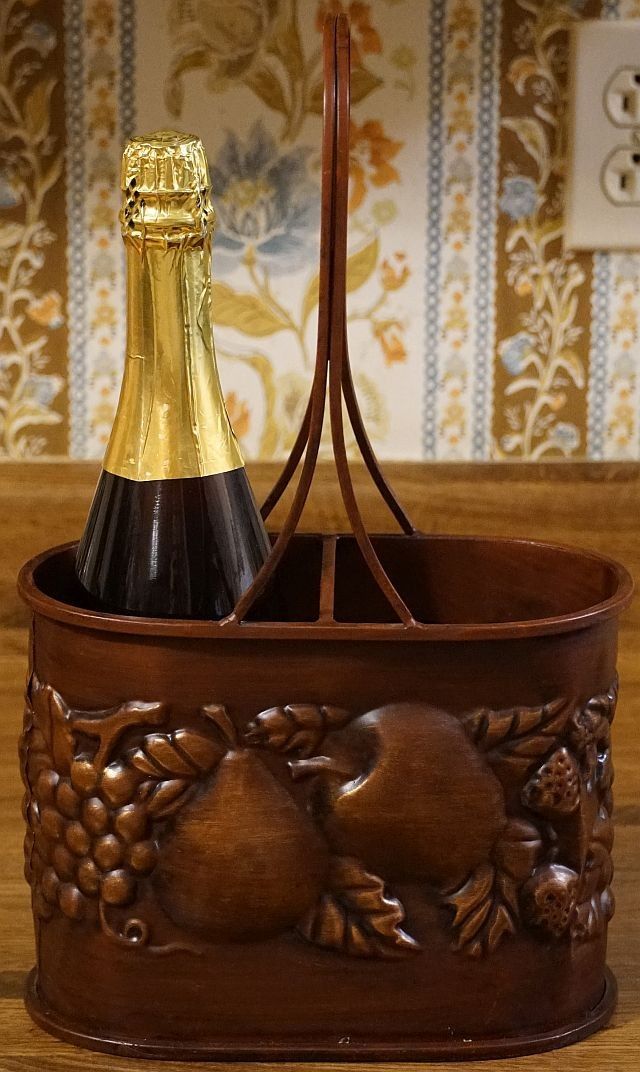 New Cooper Coated Wine Carrier