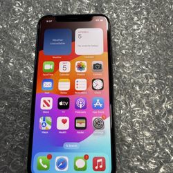 iPhone XS 64 Gb UNLCOKED 
