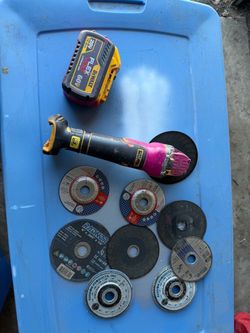 Dwalt grinder 20v battery and grinding wheel