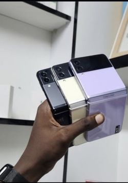 Samsung galaxy z flip 3 unlocked with warranty