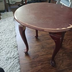 Antique End Table/coffee table