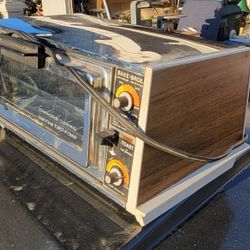 Classic Toast N Broil Toast-R-oven