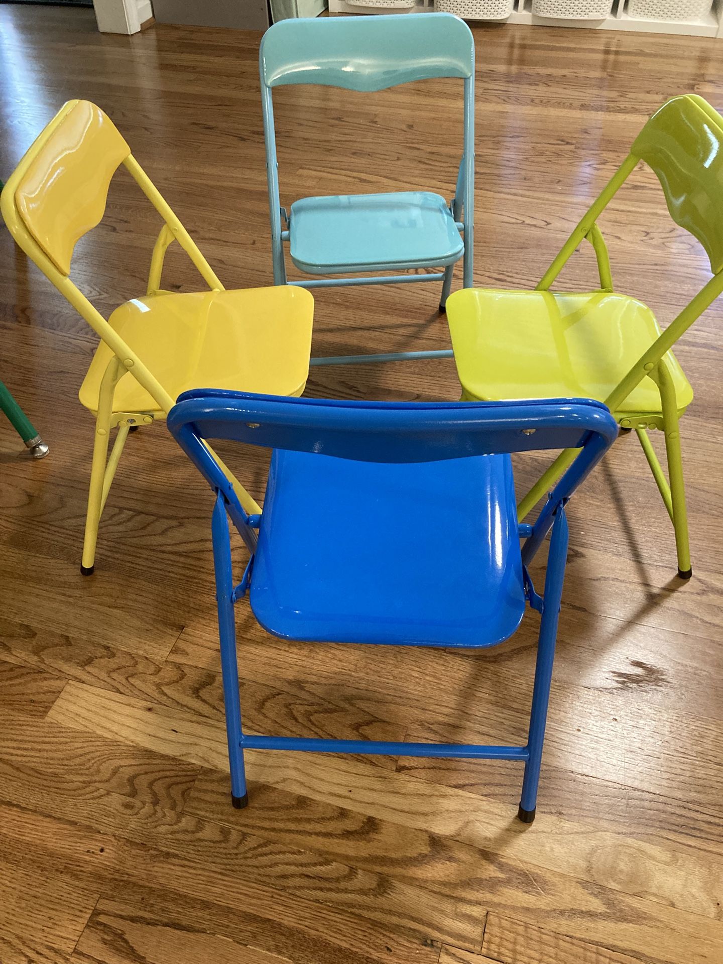 NEW Set of 4 Colorful Kids Folding Chairs
