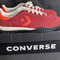 Converse Retro Run Star Sneakers