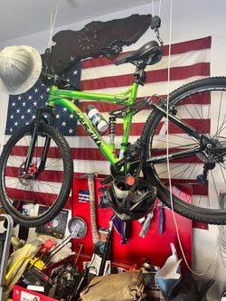 Genesis 27.5 men's mountain bike