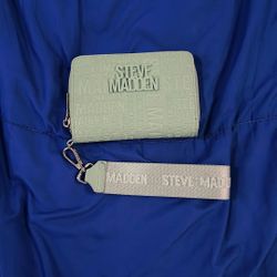 Steve madden wallet