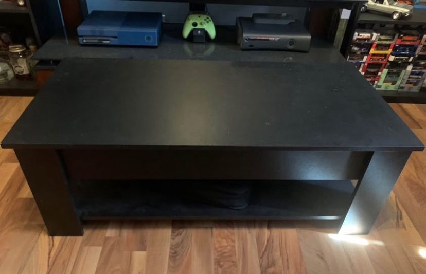 Coffee Table With Storage