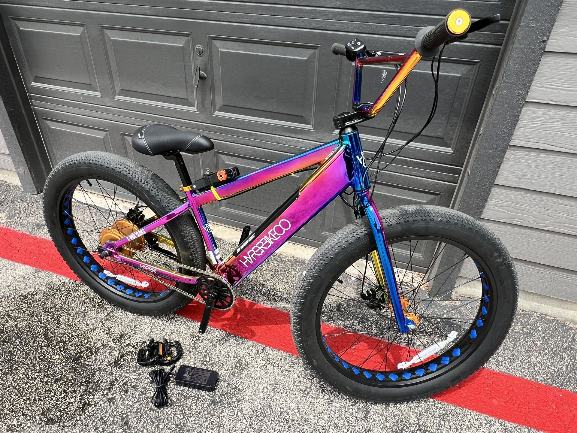🚲 2 Hyper “Jet Fuel” E-Ride Electric BMX Bikes – $1,100 FIRM for both