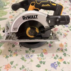 Dewault 20v Skillsaw