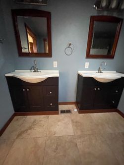 Matching Bathroom Vanity Set with Mirrors – Pair