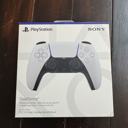 ps5 wireless controller ( BRAND NEW NOT OPEN)