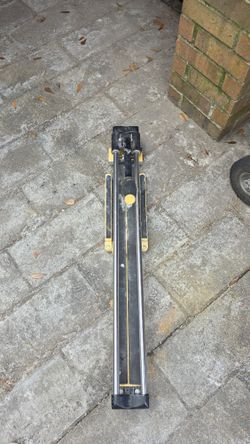 DEP TILE CUTTER 30 INCH $50