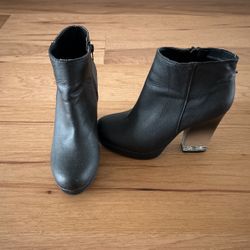 Women’s Shoes Boots 