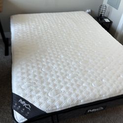 New Puffy Lux Queen Mattress With KDFRAME