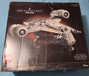 LEGO Star Wars UCS Razor Crest 75331 – Sealed Inner Bags/Boxes (Damaged Outer Box)
