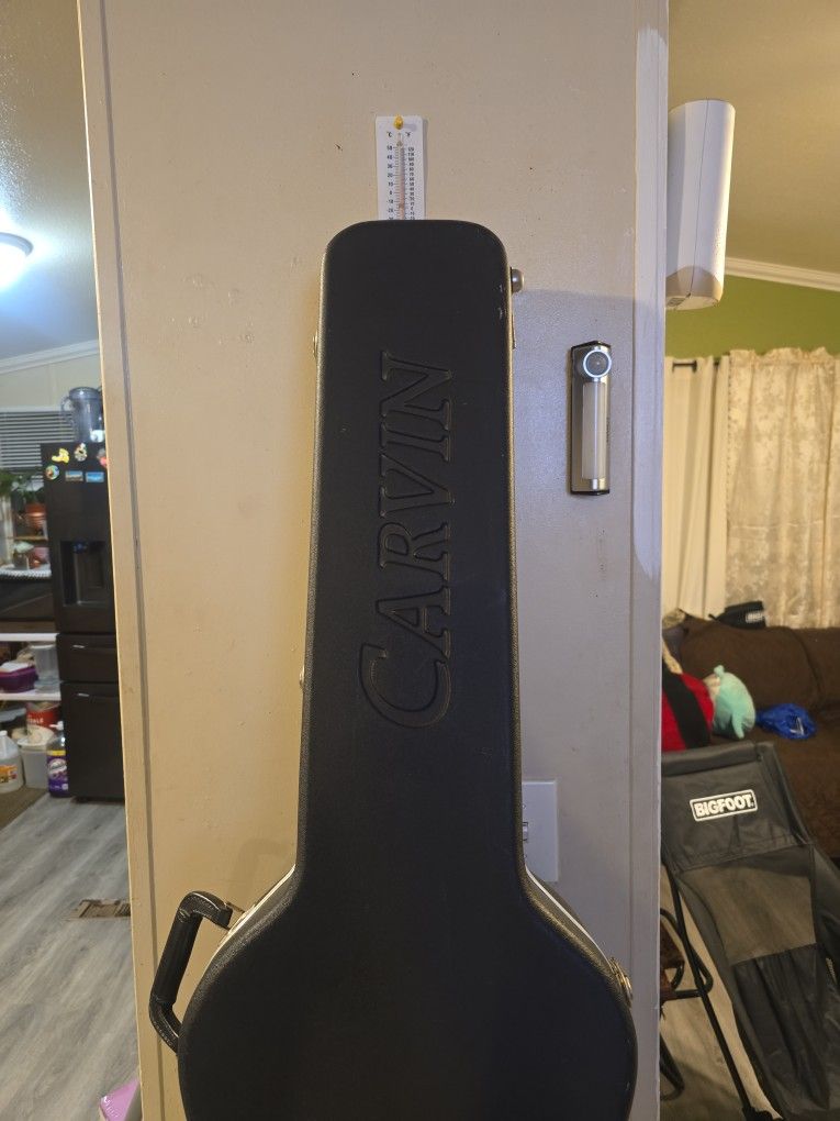 Carvin Hard Case Acoustic