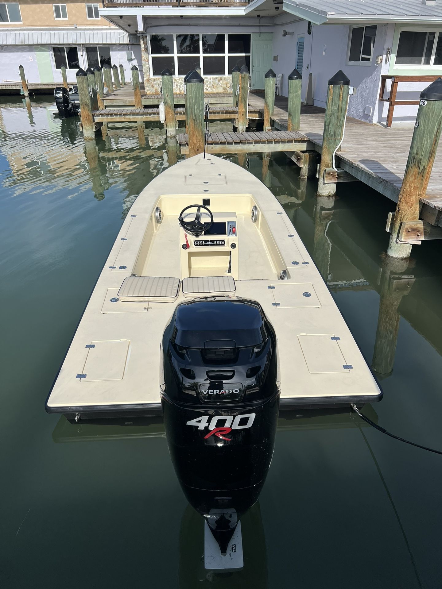 2004 Lake and Bay 20’ Kevlar Boca Grande (pocket)