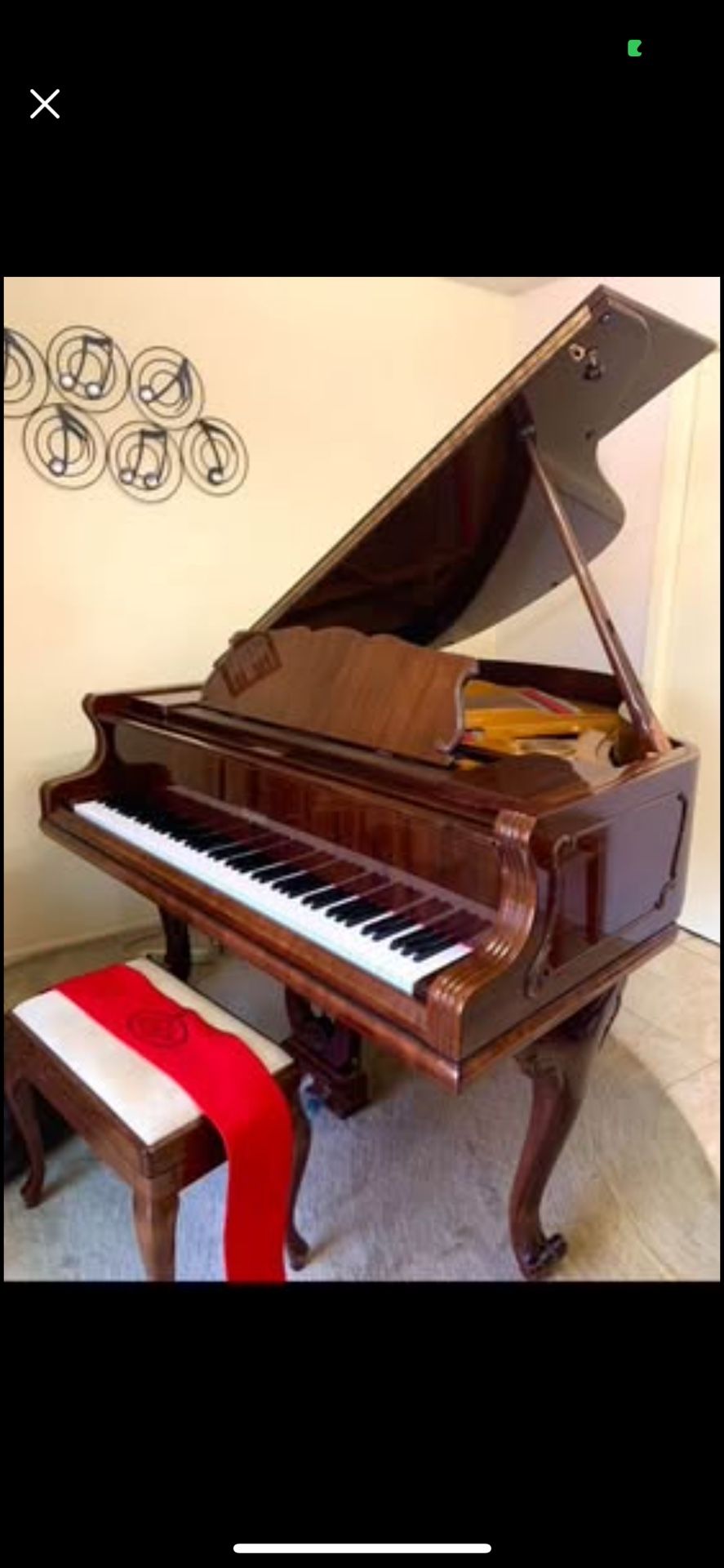 Petrof Chippendale IV 6/2 grand piano