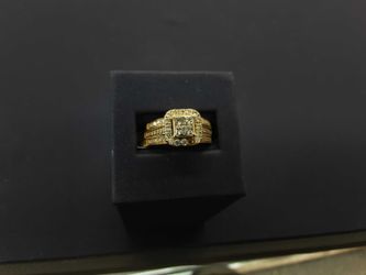 Ring - Wedding Band - Yellow Gold 10k (.417) 2.8 grams Size 6.5