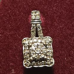 Stunning 14K White Gold Diamond Cluster Halo Stud Earrings