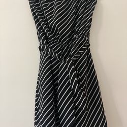 Preowned EXPRESS Strapless Pinstripe Dress - Black / White - XS