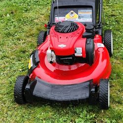 Troy Bilt Push Lawn Mower!