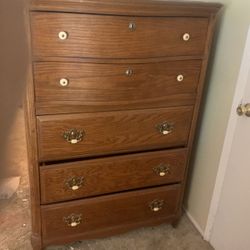 Bedroom Dresser Set