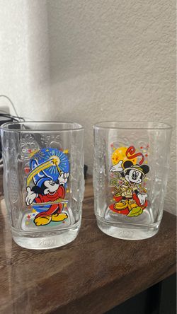 (2) McDonalds Mickey 2000 Walt Disney World 2000 glasses