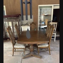 Free Jerome Table And Chairs